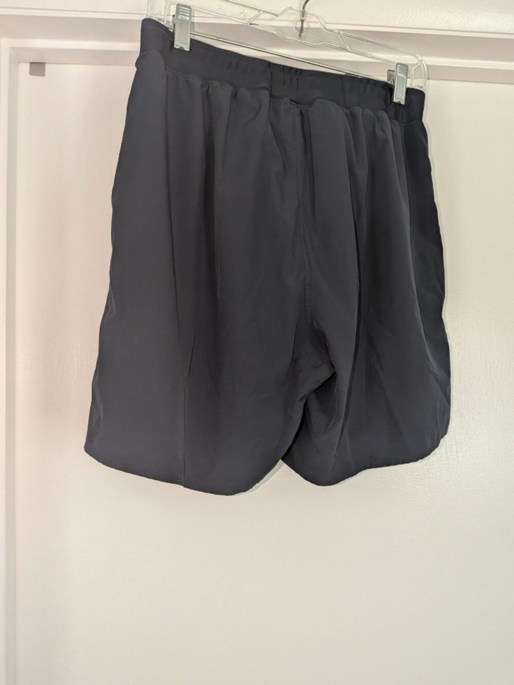 Born Primitive Versatile short 7 inch lined. Mens sz Large - Picture 2 of 6